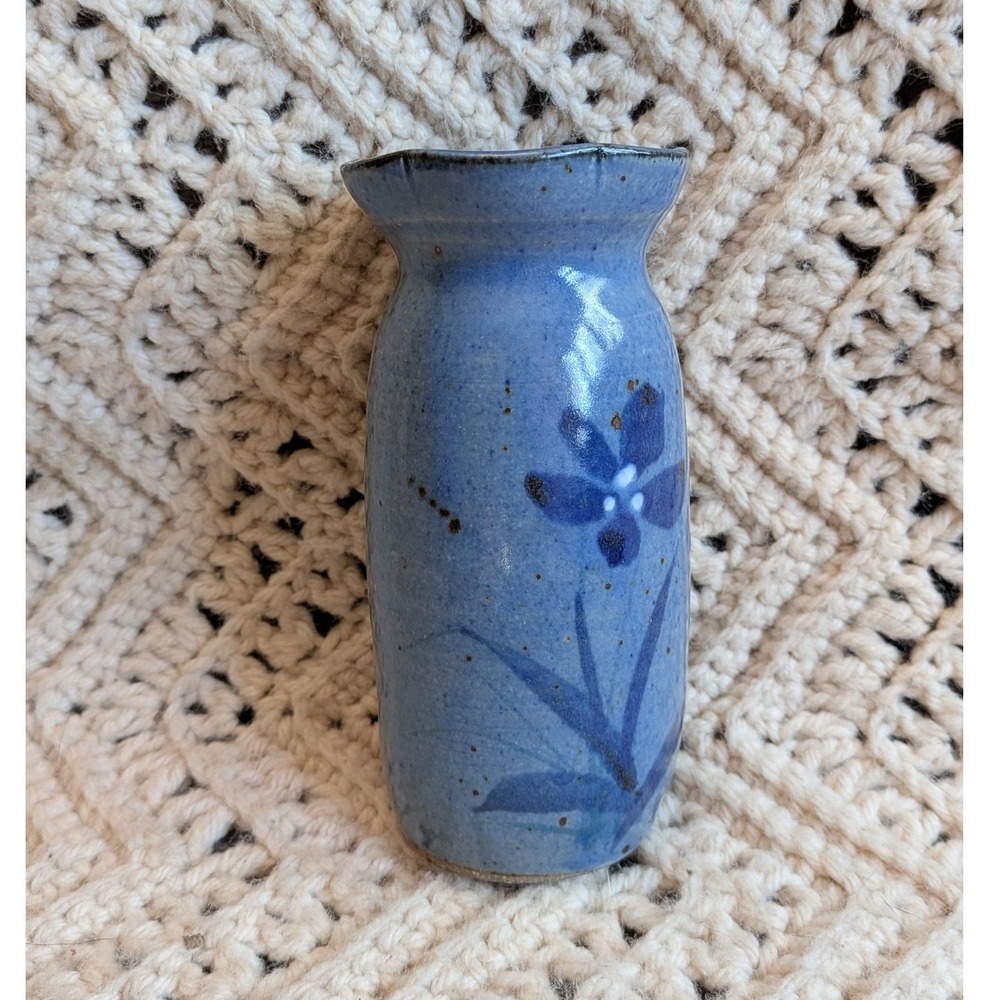 TC Studio Pottery Blue Stoneware Wall Pocket Vase Hand Painted Floral 1998